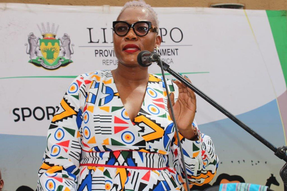 MEC Thandi Moraka officially unveils the 2019 Mapungubwe Arts and Cultural Festival activities during a Media Launch held at Mapungubwe World Heritage Site in Musina